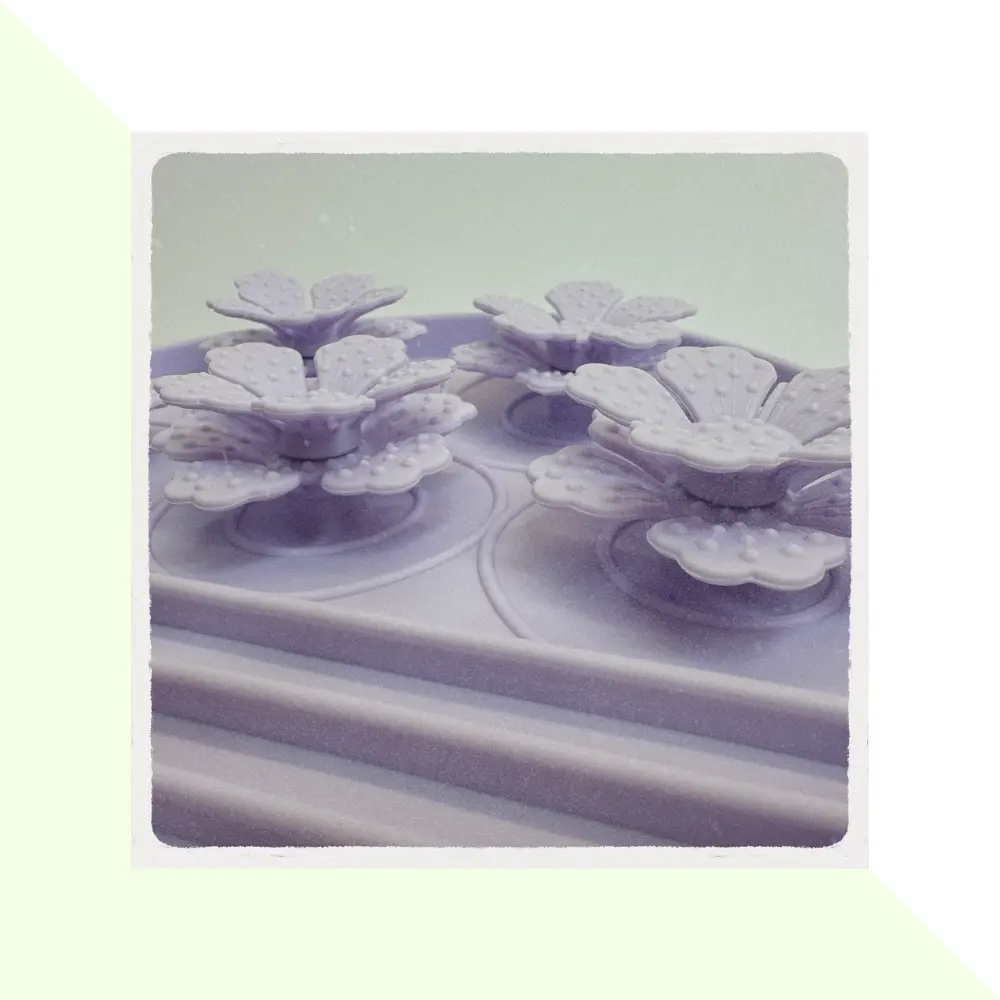 Podwójna struktura Lizomaty Flower — kwiaty 3D i wgłębienia